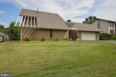 20504 Aspenwood Ln, Montgomery Village, MD 20886 - photo 3