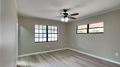 426 Lincoln Ave, Titusville, FL 32796 - photo 3