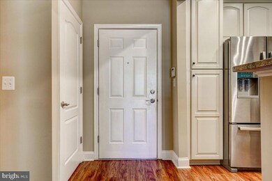 8616 Wintergreen Ct unit 104, Odenton, MD 21113 - photo 3