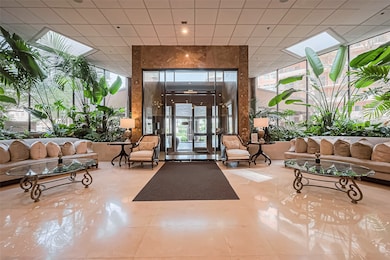 Sage Condominiums unit 1517, Houston, TX 77056 - photo 2