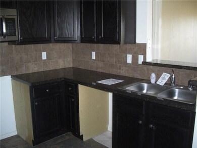 201 Flor Scabiosa Dr, Socorro, TX 79927 - photo 6