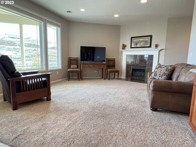 429 Summit Ridge Dr, the Dalles, OR 97058 - photo 7