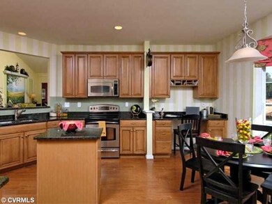 Kitchen - Sample photo from Ryan Homes picture lib