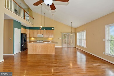 102 N View Cir, Warrenton, VA 20186 - photo 5