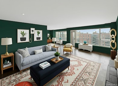 The Cryder House unit 8E, Whitestone, NY 11357 - photo 2