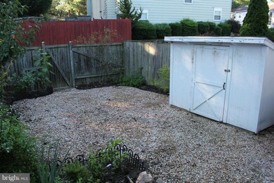 6021 Sweet Dale Ct, Springfield, VA 22152 - photo 7