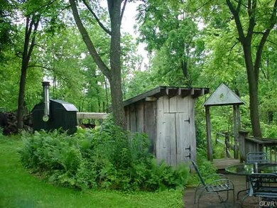 791 Gall Rd, Easton, PA 18040 - photo 2