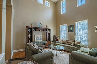 875 Garden Ct, Easton, PA 18040 - photo 7