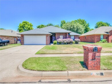 513 Verreaux Dr, Norman, OK 73072 - photo 2