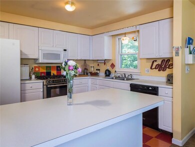 131 Old Post Rd, York, ME 03909 - photo 7