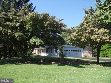 11102 Mapleville Rd, Hagerstown, MD 21742 - photo 4