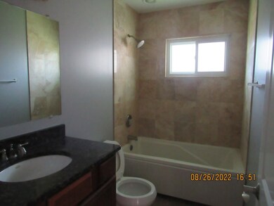 314 Tulsa Ave, Carpentersville, IL 60110 - photo 7