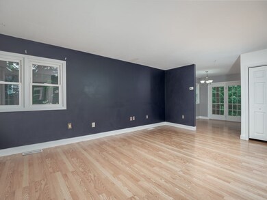 26 Farmland Rd unit A, Lowell, MA 01850 - photo 5