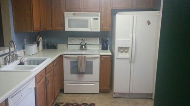 9345 North 92nd Kitchen full shot