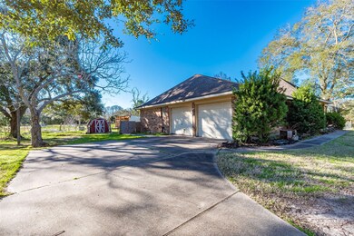 473 County Road 545, Alvin, TX 77511 - photo 6