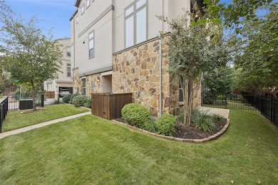 5337 Laurel Branch Dr, Dallas, TX 75209 - photo 2