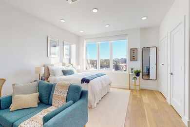 38 Hichborn St unit 402, Boston, MA 02135 - photo 3