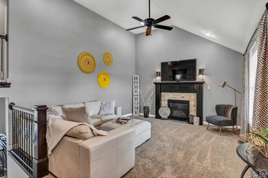 2820 SW Sherwood Park Dr, Topeka, KS 66614 - photo 6