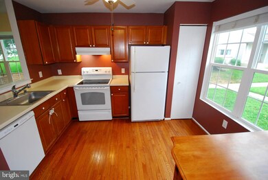 12 Martins Landing Ct, Germantown, MD 20874 - photo 6