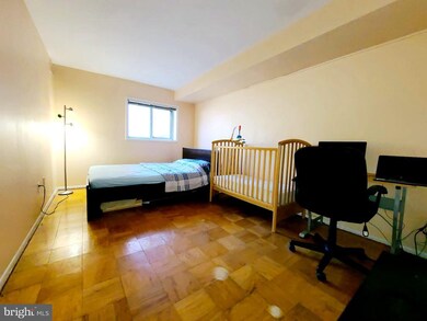 7815 Enola St unit 3, McLean, VA 22102 - photo 4