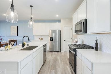 9650 4th St N, Lake Elmo, MN 55042 - photo 2