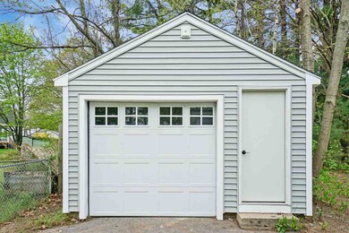 216 Fremont St, Manchester, NH 03103 - photo 3