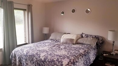 2922 Old Orchard Rd, Eau Claire, WI 54703 - photo 5