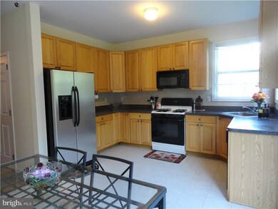 54 Frost Ln, East Windsor, NJ 08520 - photo 7