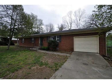 1212 W Cherry St, Rogers, AR 72756 - photo 2