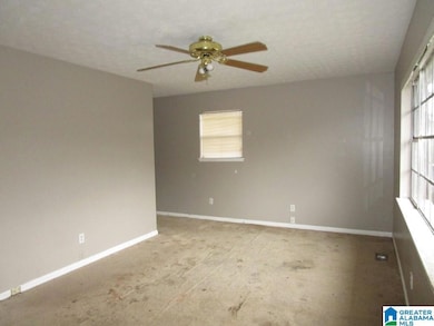 2820 Creek Ln NE, Birmingham, AL 35215 - photo 2