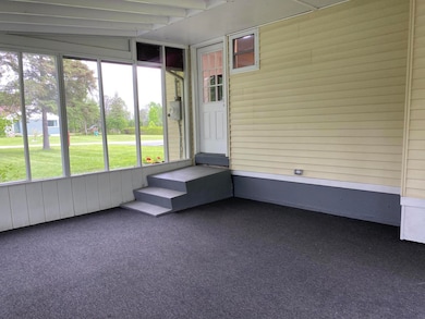 screened porch