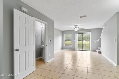 7737 Highchair Ln, Jacksonville, FL 32210 - photo 4