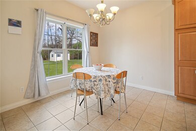 eat in kitchen