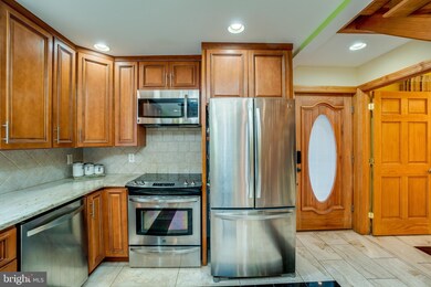 1944 Hill Ave, Parkville, MD 21234 - photo 7