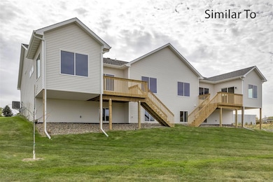 16732 Walnut Meadows Ct, Waukee, IA 50263 - photo 2