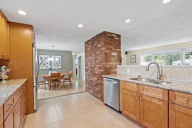 22 Richard Rd, Hudson, MA 01749 - photo 5