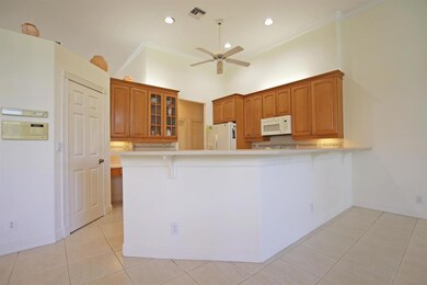 Kitchen IMG_8967