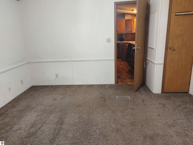 2787 Ray Blvd, Traverse City, MI 49686 - photo 7