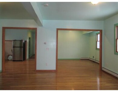 26 7th St, Lowell, MA 01850 - photo 4