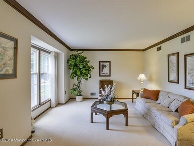 007_Living Room