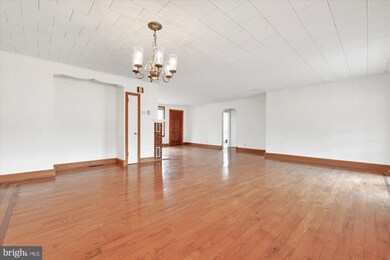 2850 Cedar Grove Rd, Broomall, PA 19008 - photo 6