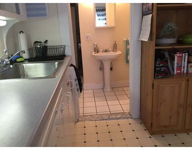 35 Plymouth St unit 1, Cambridge, MA 02141 - photo 5