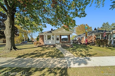 16546 Philomene Blvd, Allen Park, MI 48101 - photo 2