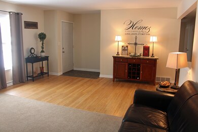 9 living room 2