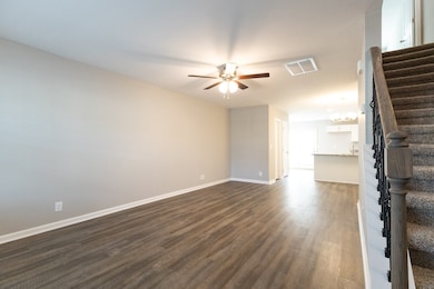 122 Davis Ridge Ln, Clarksville, TN 37040 - photo 3