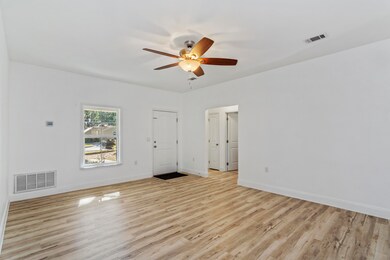407 East Field Ave-02