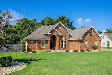 125 Gleneagle Dr, Byron, GA 31008 - photo 2