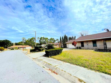 210 Camelford Place, Pensacola, FL 32506 - photo 5