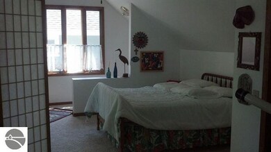 925 Crescent Ave, Au Gres, MI 48703 - photo 4