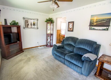 1728 Laurel Ave (2)